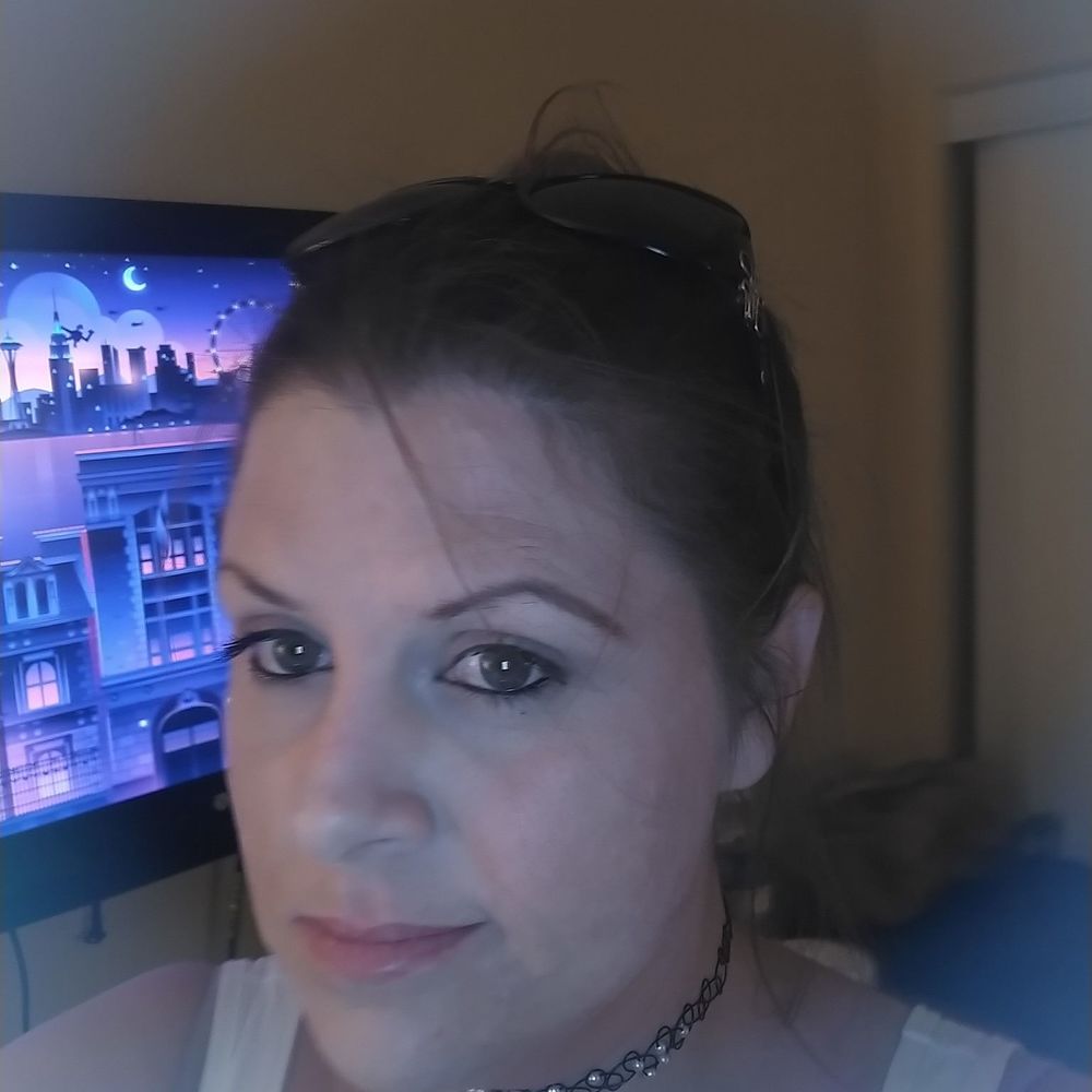 Meet your Posher, Christina